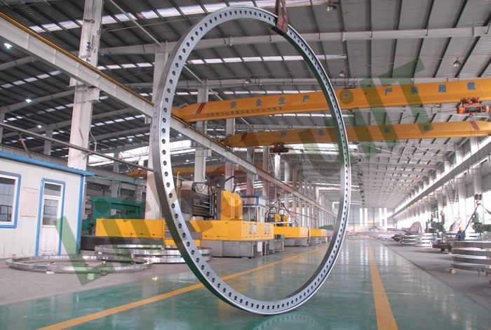China's foreign trade started steadily and the total export value in the firs...